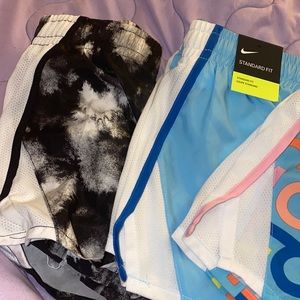 Size s girls shorts Nike